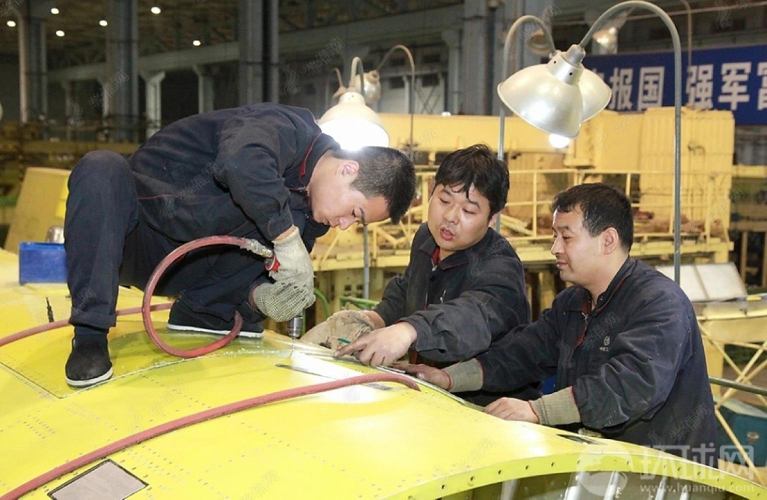 航空工程技术人员