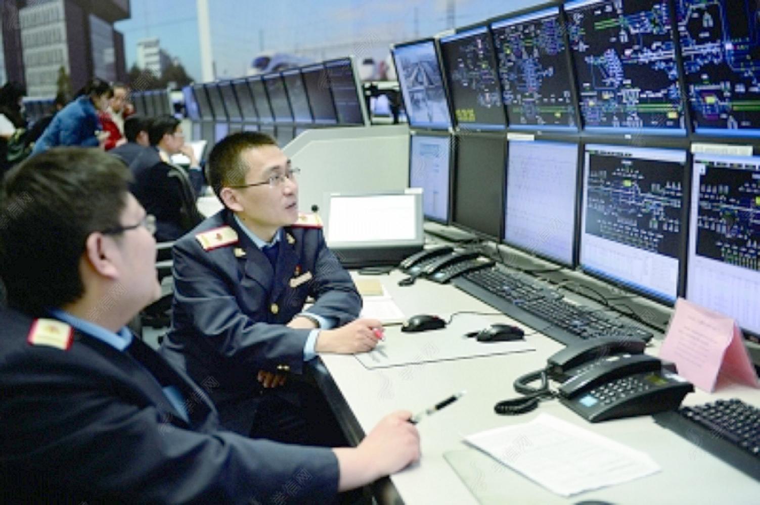 铁路工程技术人员