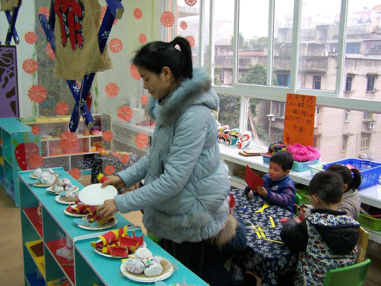幼儿教师
